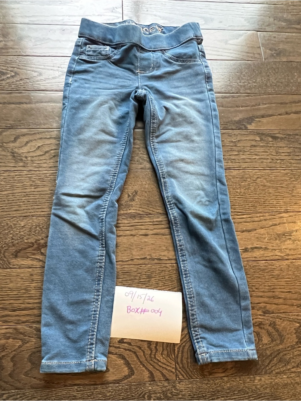 Girls  justice Stretch Blue Jeans - Comfortable Everyday Fit size 6